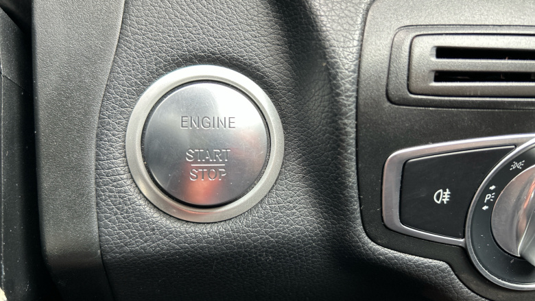 Mercedes-Benz GLC 250 4Matic Urban Edition 5dr 9G-Tronic Petrol Estate